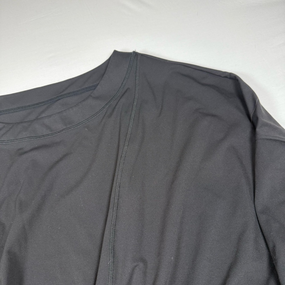 Balance Athletica Black Cropped Top - Picture 5 of 11